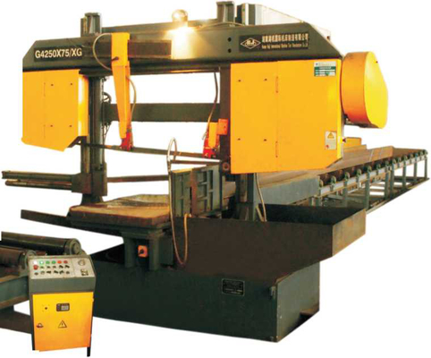 Horizontale de Lintzaagmachine van AC380V 5.5kw voor Staalknipsel